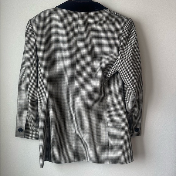 Vintage Black and White Houndstooth Blazer with Velvet Collar 100 % Wool - Picture 7 of 10